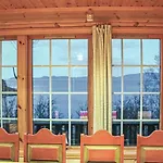 Feriehus Eikhaugen Gjestegard Husa