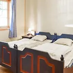 Eikhaugen Gjestegard Hébergement de vacances *