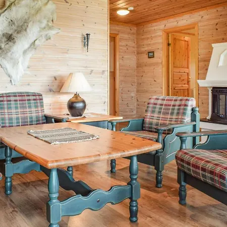 Eikhaugen Gjestegard Holiday home Vinnes (Fusa)